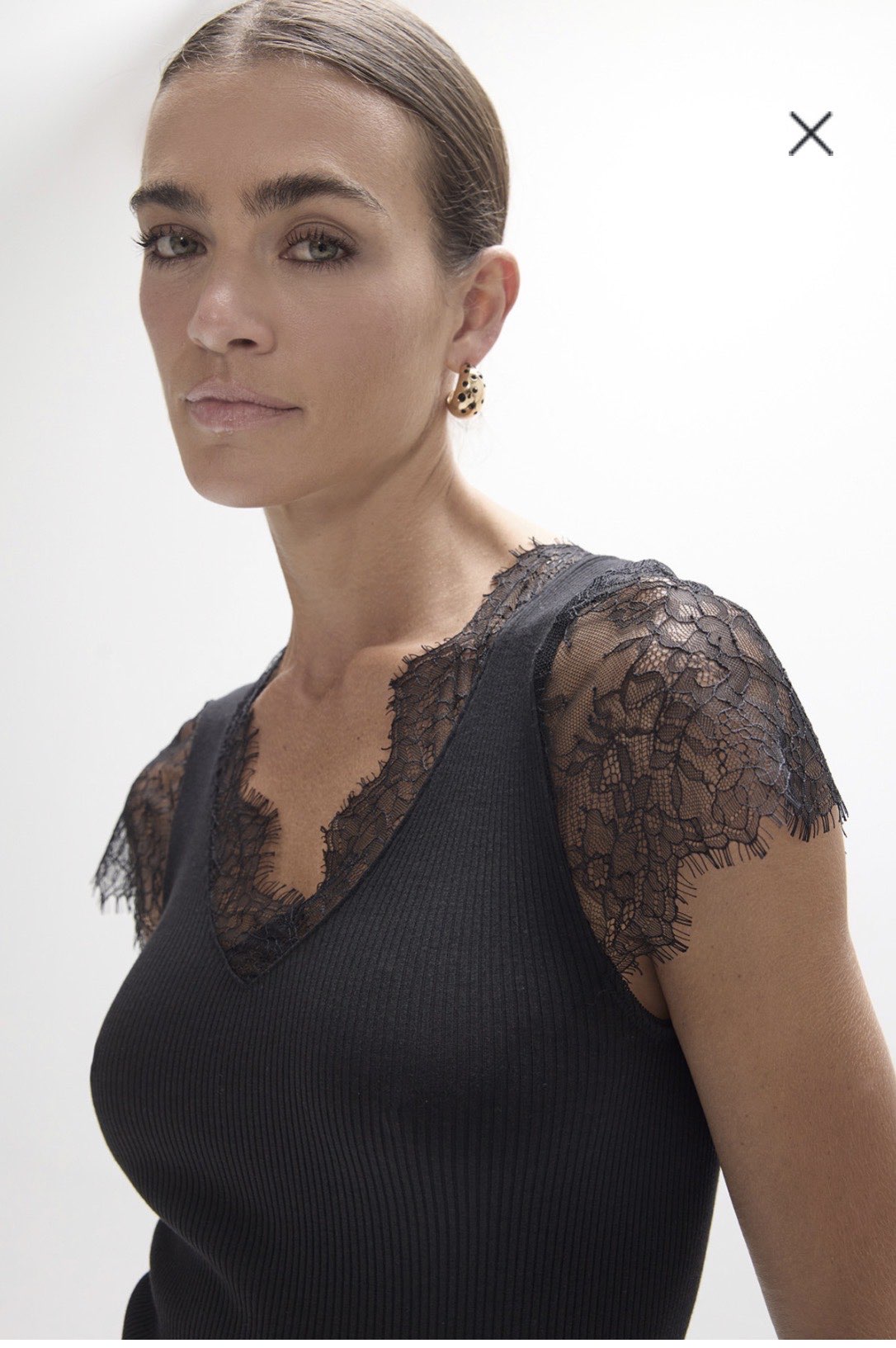 LOLA CASADEMUNT LF2615034 maglia