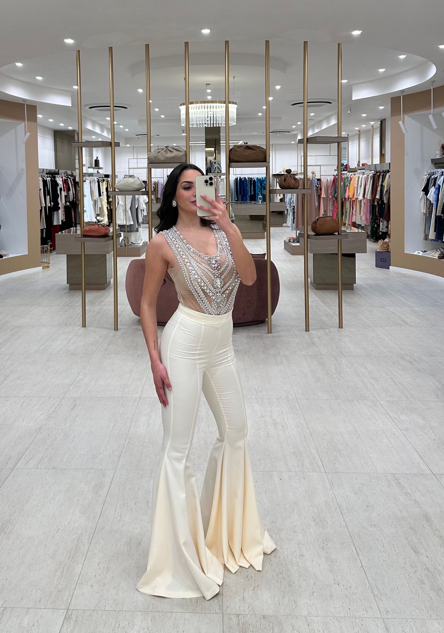 MIRIAM STELLA 2504 body