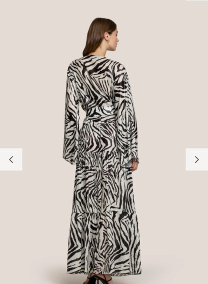 4GIVENESS 4912 Kimono