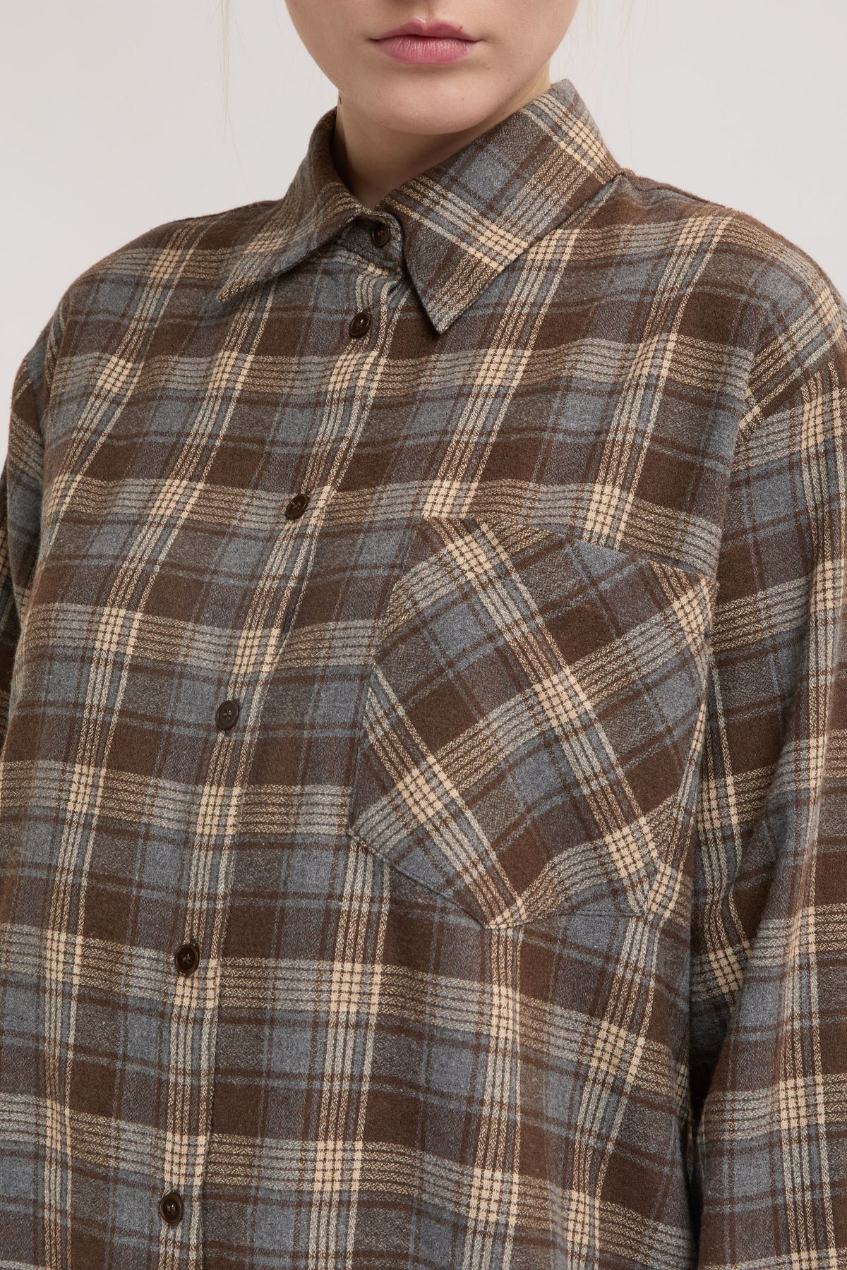eleh 0083 camicia